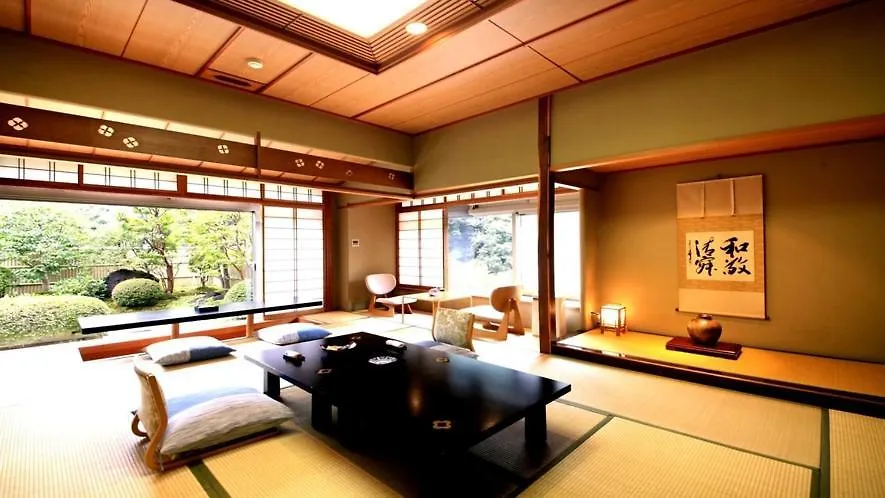 Hotel Okuyumoto Hakone Ryokan