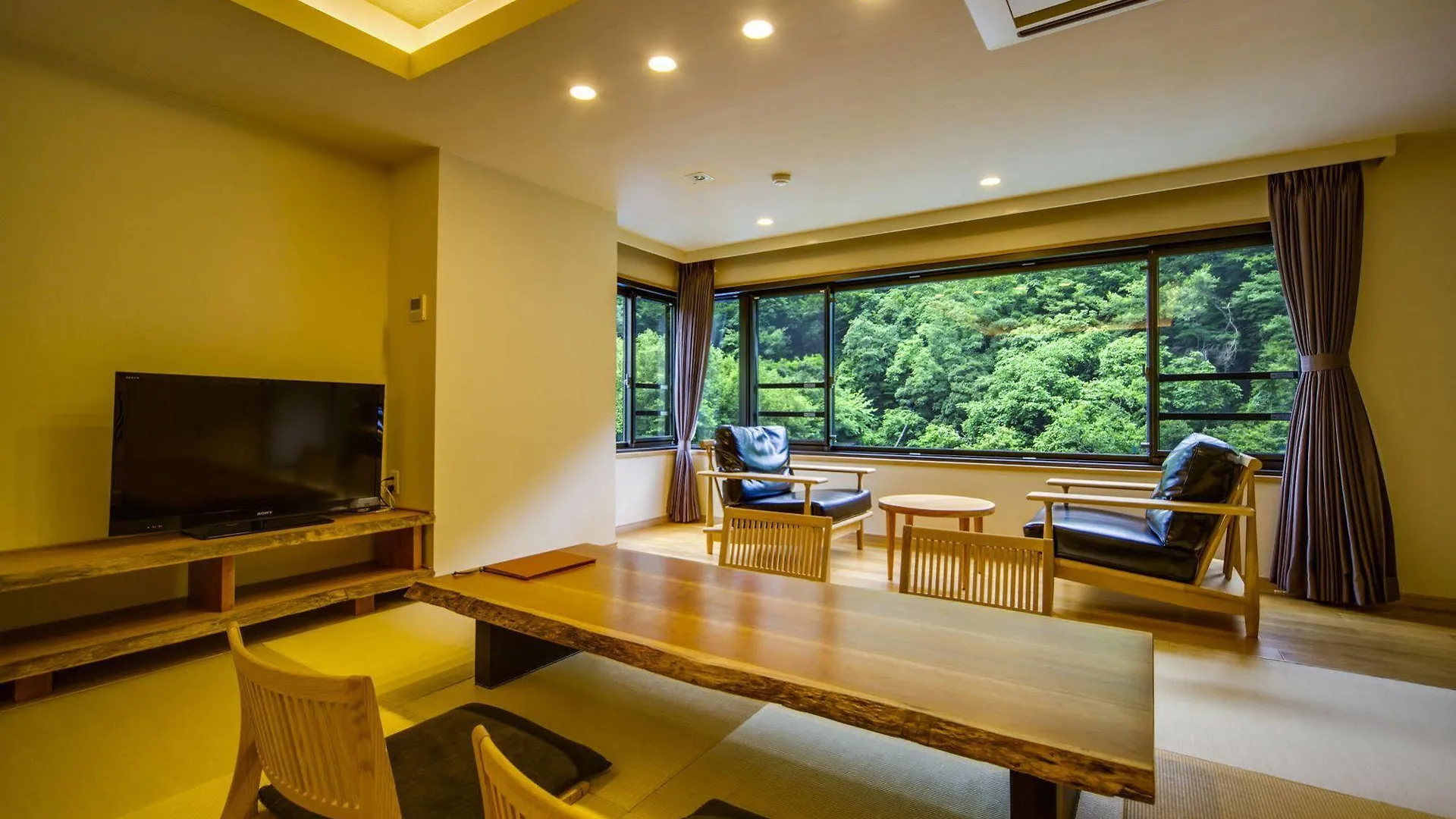 Hotel Okuyumoto Hakone Ryokan